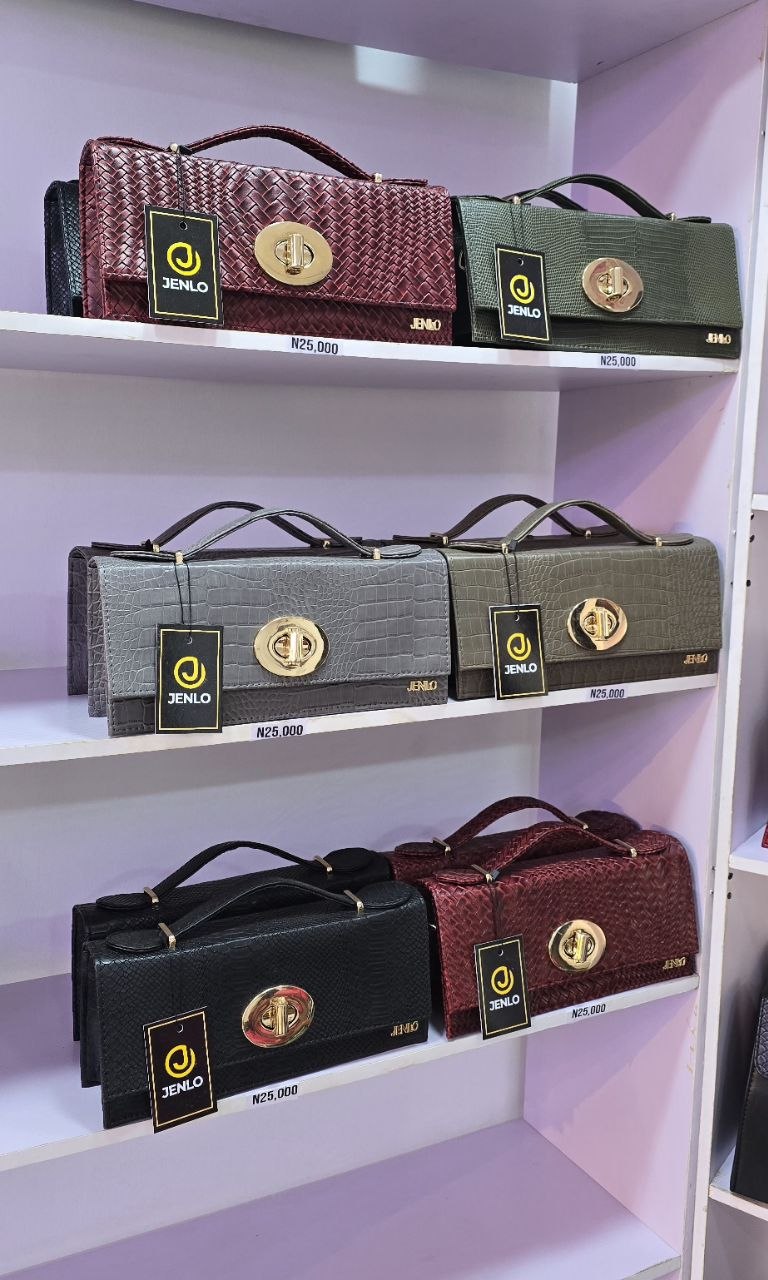 Adore Clutch 